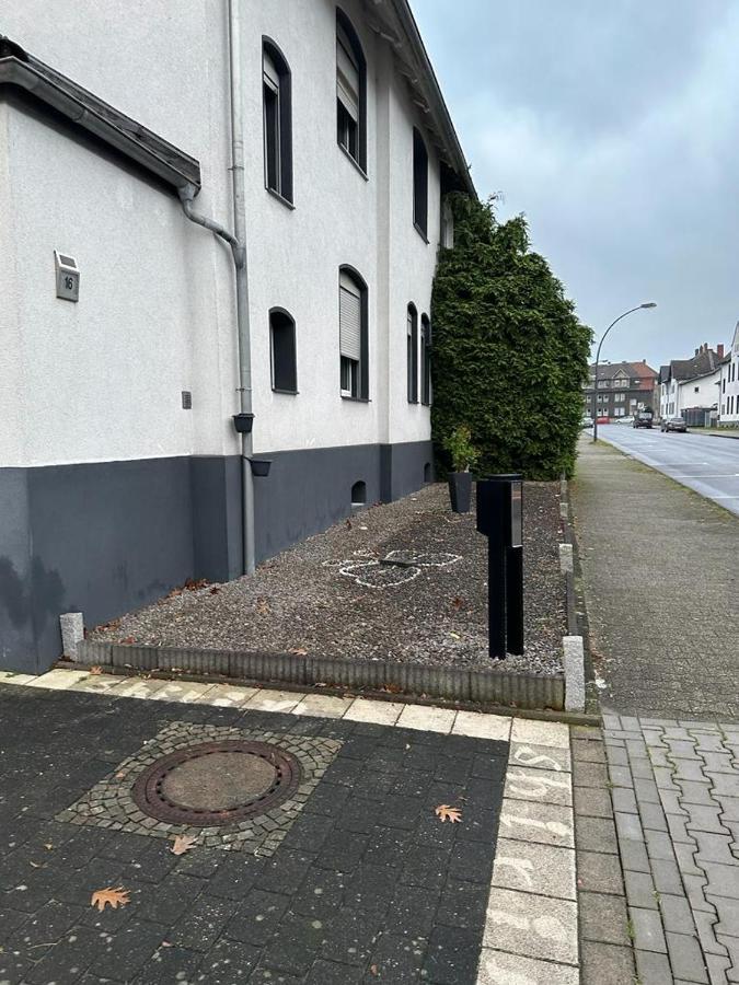 Privatunterkunft, Ferienwohnung, Monteurswohnung بوتروب المظهر الخارجي الصورة